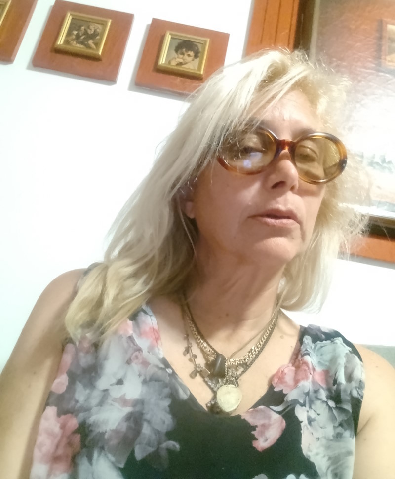 nina kosmac 0513
