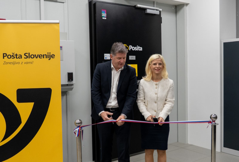 posta slovenije predaja data centra