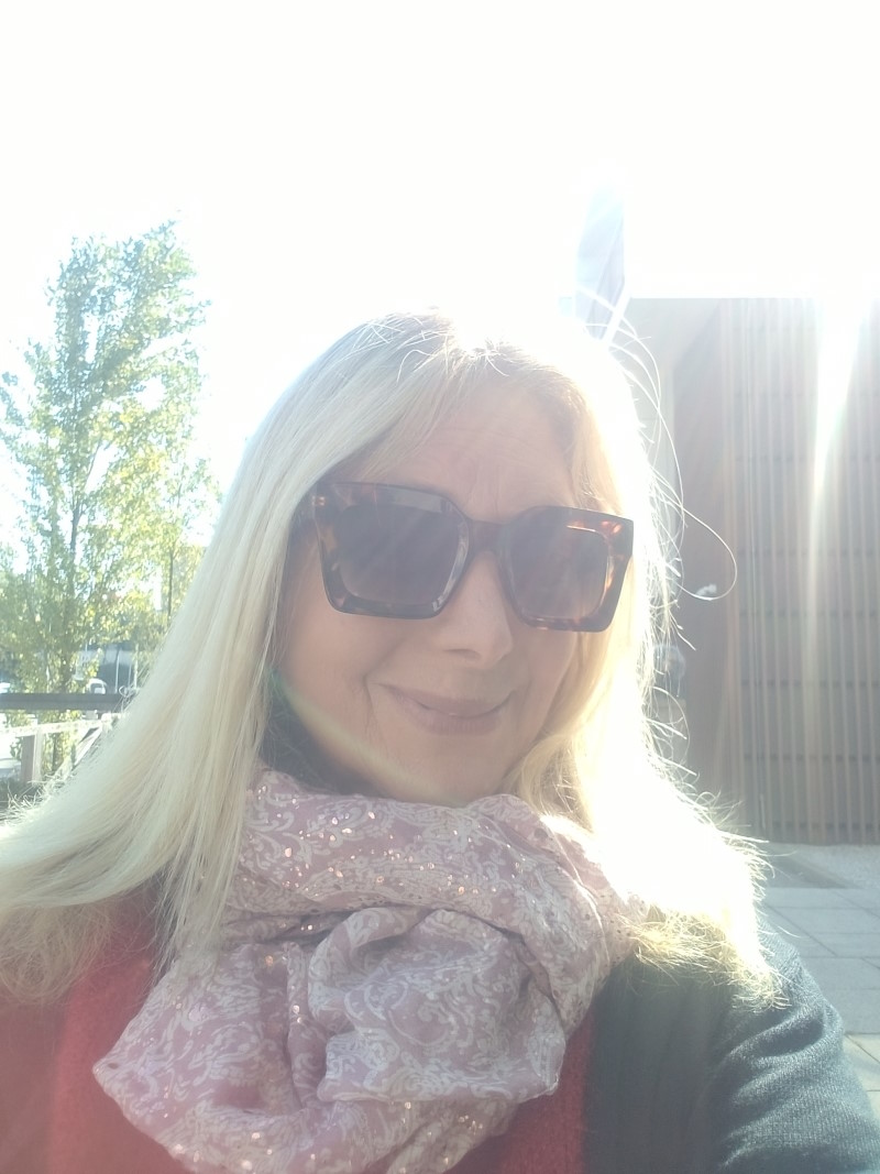 nina kosmac 0903