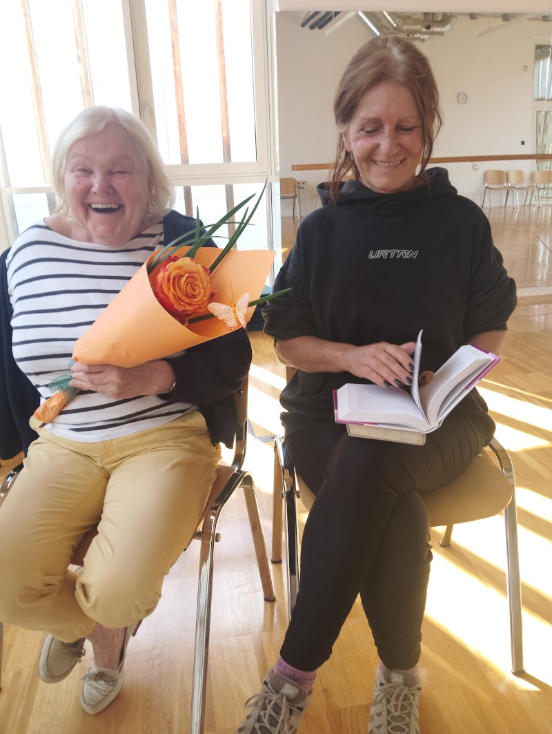 nina kosmac 0908