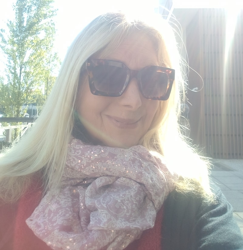 nina kosmac 0922