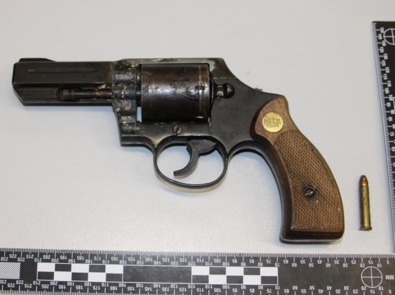 zasezeno orozje mirna pec